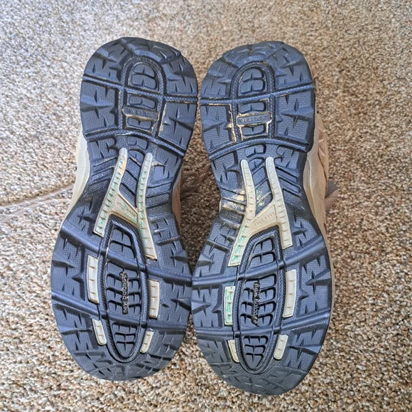 New Balance Hiking Shoe boots Women's size US 7, UK 5, EU 37.5, WW977GT - Picture 6 of 11